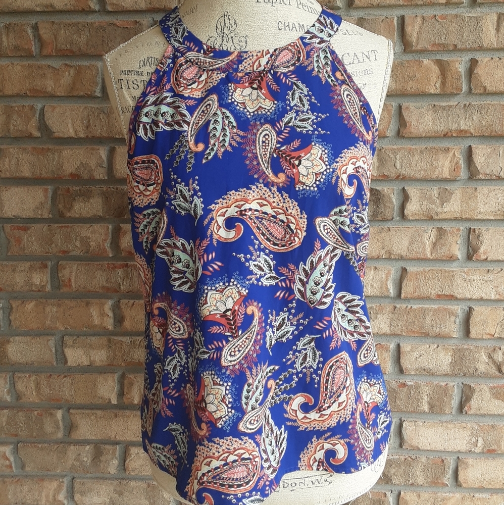 Skies Are Blue Sleeveless Halter Style Paisley Print Top.